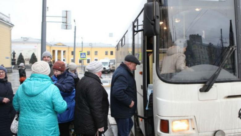 «Жалобы упали до нуля». Пригородные автобусные перевозки, уверены чиновники, стали качественными