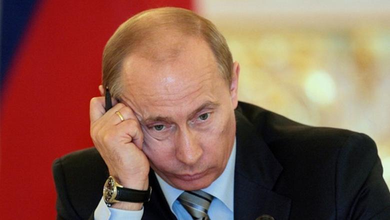 Песков рассказал, как самоизоляция ударила по Путину