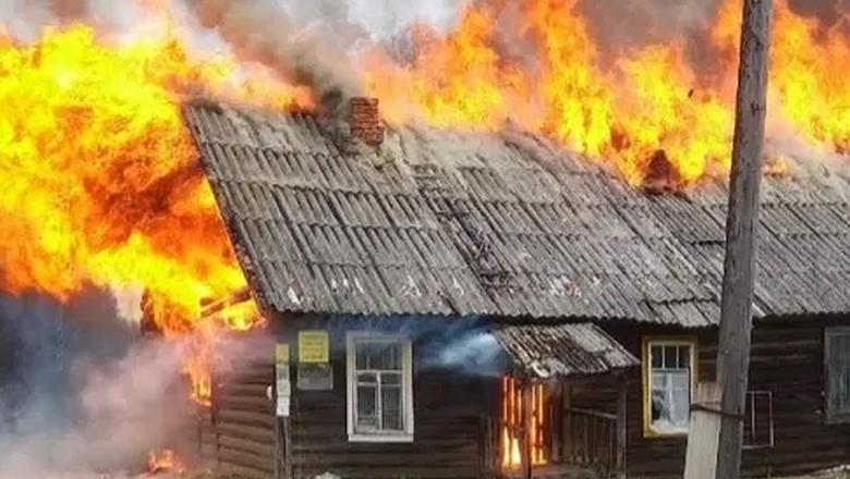 Три человека погибли в страшном пожаре под Петрозаводском