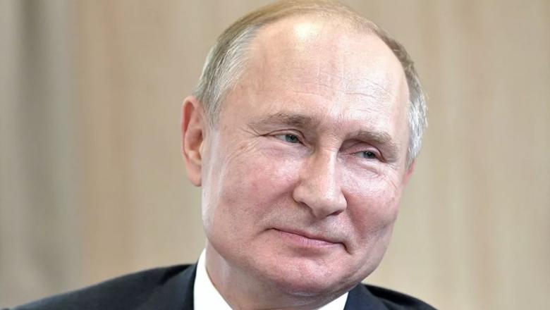 Путин разрешил заморозить реальные пенсии россиян до 2030 года