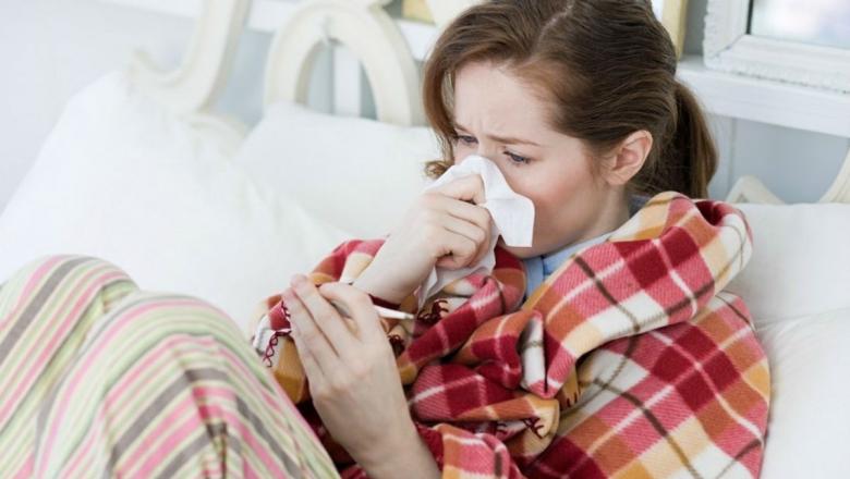 Глава Роспотребнадзора предупредила, что осенью придет грипп, от которого люди раньше не прививались 