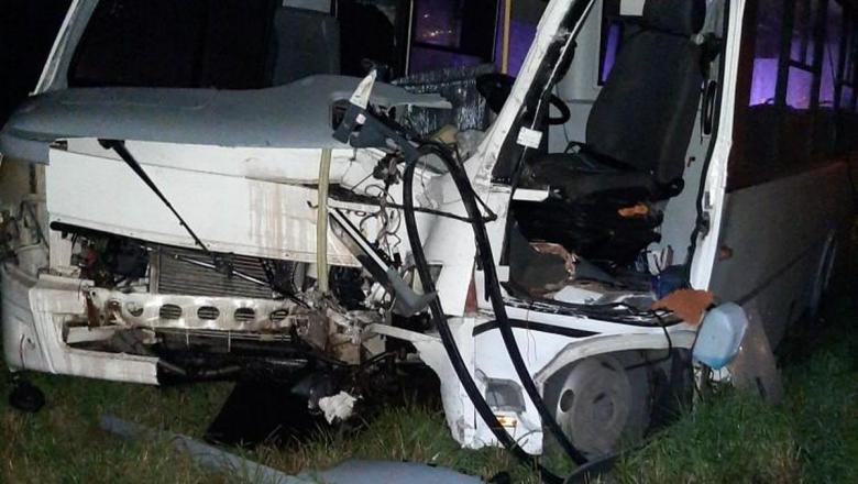 В Карелии на трассе в серьезное ДТП попал пассажирский автобус