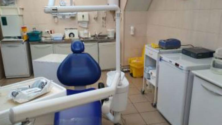 Чиновники проверили, как в Петрозаводске по ночам оказывают неотложную стоматологическую помощь 