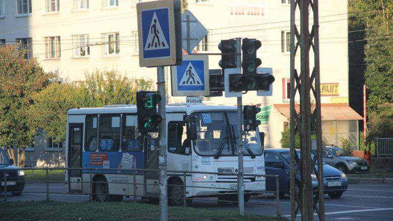 Артур Парфенчиков изменил ограничения, касающиеся общественного транспорта в Карелии