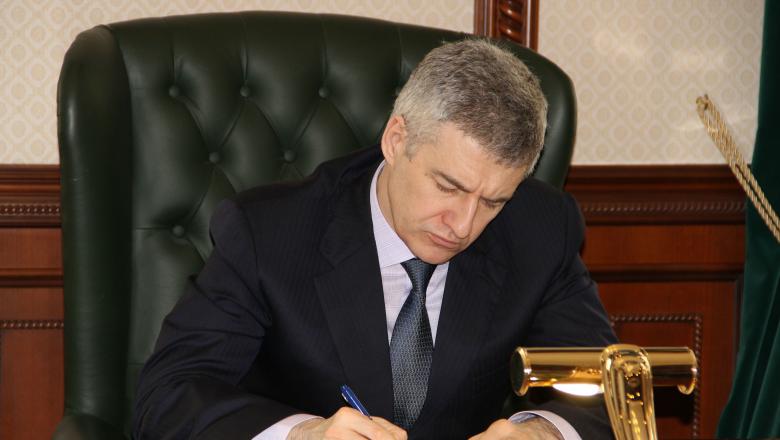 Артур Парфенчиков подписал распоряжение об ограничениях в новогодние праздники 