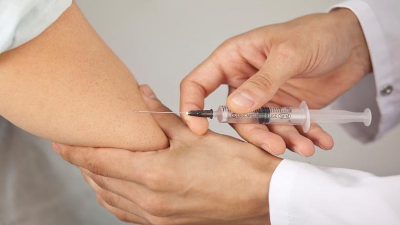 Прививка от коронавируса: как организована вакцинация в Петрозаводске