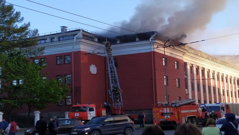 Пожар в гостинице «Северная» в Петрозаводске