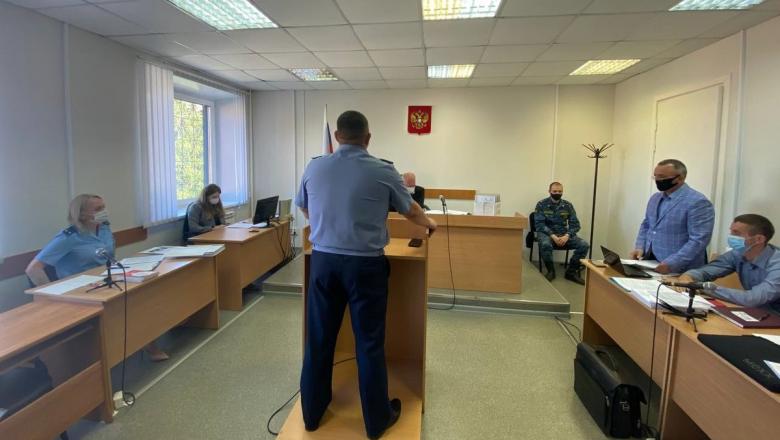 Бывший сотрудник петрозаводской ИК-9 заявил в суде, что узнал на видео экс-начальника колонии Савельева