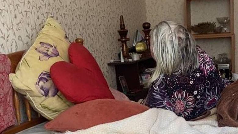 В Петрозаводске инвалид заперта одна в квартире уже несколько лет