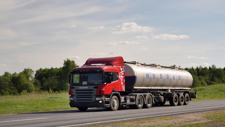 ОМК уже сегодня останется без сырья: молоко из Ильинского совхоза увезут в Вологодскую область