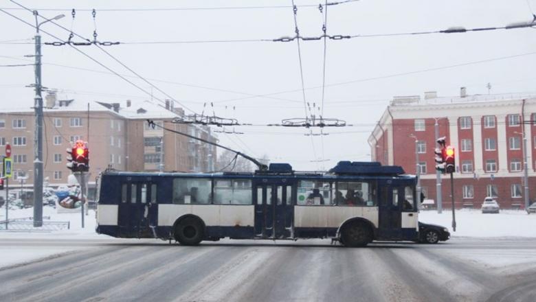 В Петрозаводске планирую сокращение водителей и кондукторов троллейбусов