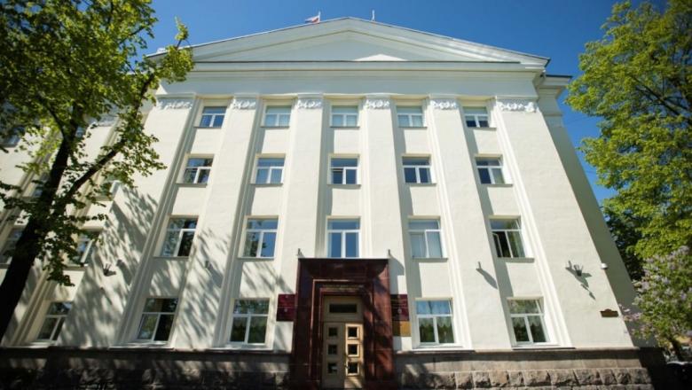 Депутаты Заксобрания назначили дату выборов губернатора в Карелии