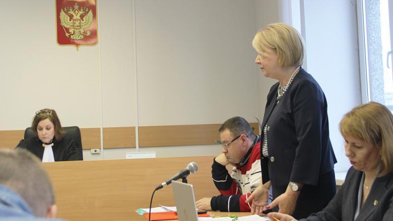 Суд вынес решение по делу депутата Эмилии Слабуновой