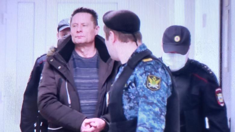 Министр Лабинов арестован на 60 суток и помещен в СИЗО по решению суда