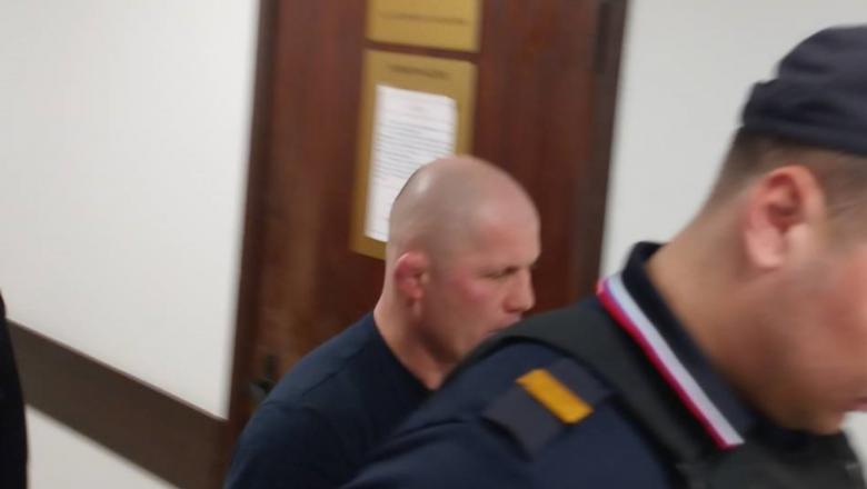 Суд начал заседание по аресту Максима Антипова