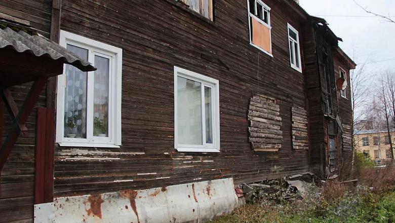 Карельские чиновники хотели лишить двух подростков жилья после смерти их мамы